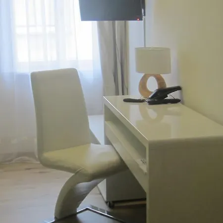Hotel-pension Adler Untertuerkheim Guest house Stuttgart