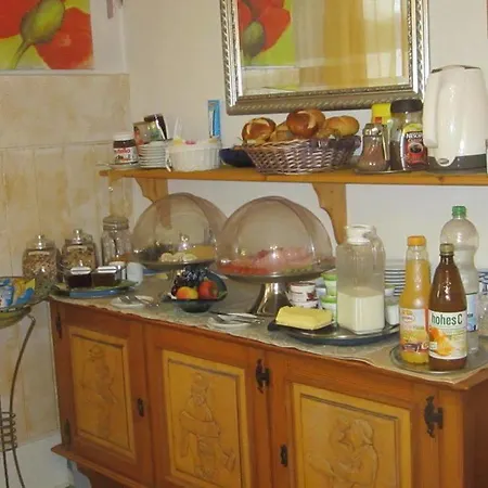 Hotel-pension Adler Untertürkheim *