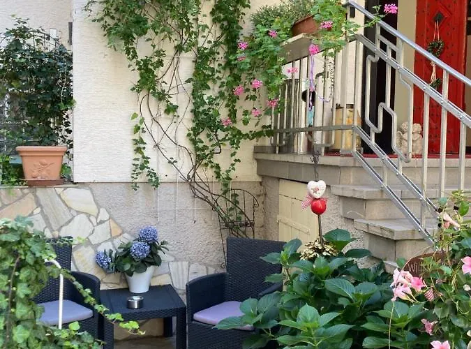 Hotel-pension Adler Untertürkheim