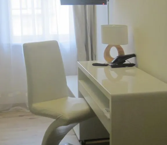 Hotel-pension Adler Untertürkheim Gasthof Stuttgart