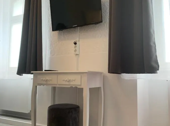 Hotel-pension Adler Untertürkheim Gasthof