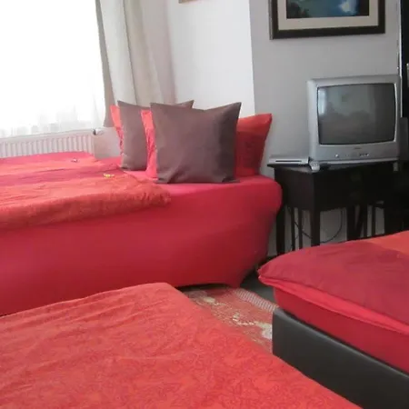 Pensión Hotel-pension Adler Untertürkheim Stuttgart