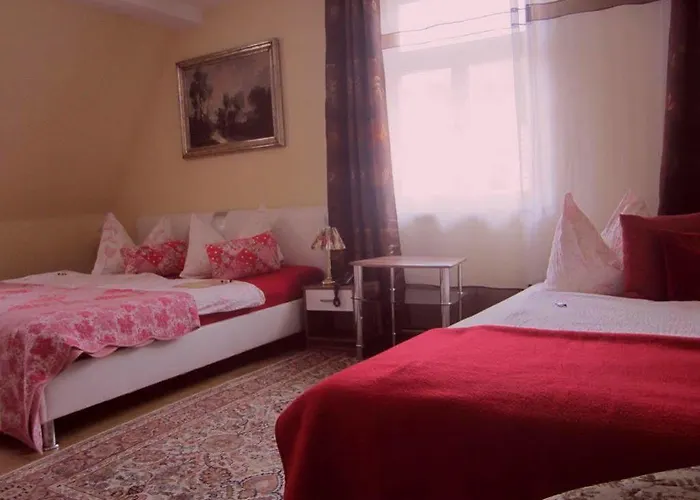 Hotel-pension Adler Untertuerkheim