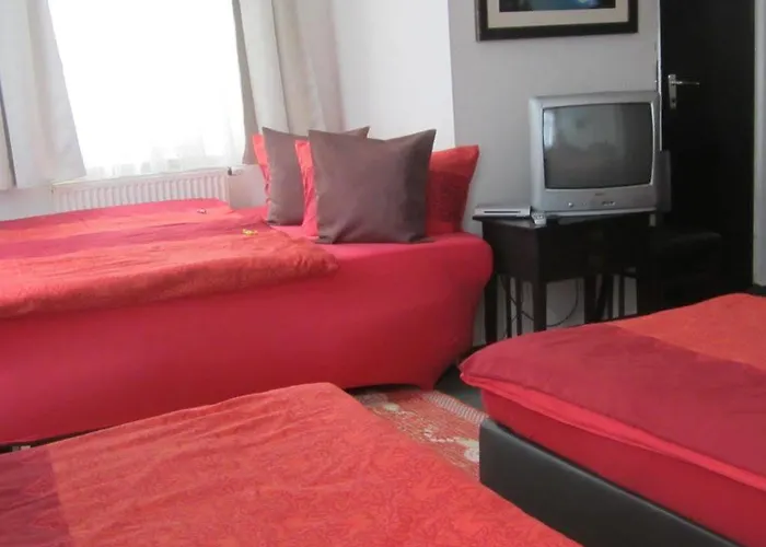 Penzion Hotel-pension Adler Untertuerkheim Štutgart