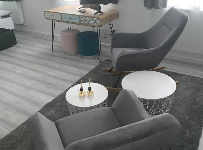 Penzion Hotel-pension Adler Untertuerkheim